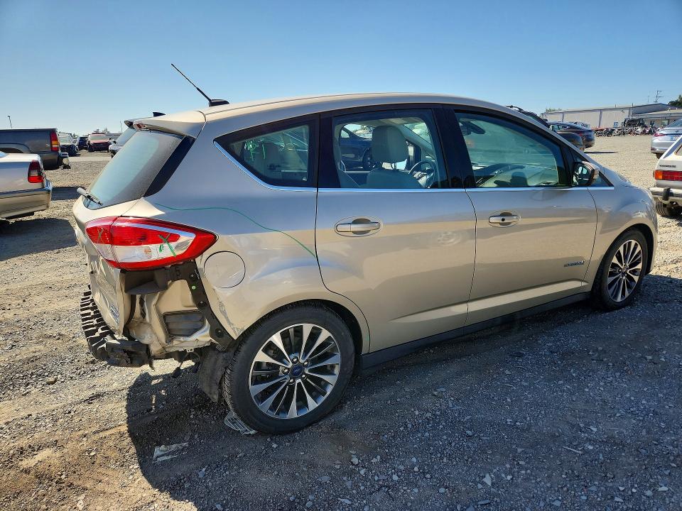 Photo 3 from auction – 2017 FORD C-MAX with VIN 1FADP5DU4HL108192