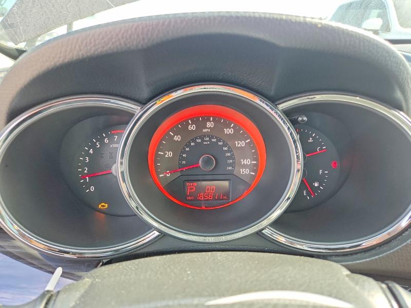 Photo 9 from auction – 2012 KIA SORENTO with VIN 5XYKWDA28CG249563