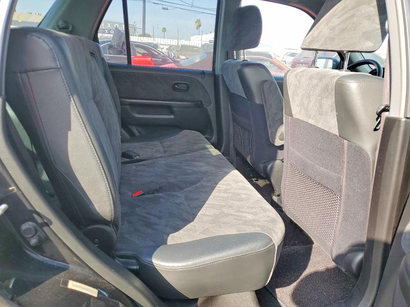 Photo 11 from auction – 2002 HONDA CR-V with VIN JHLRD78862C019820