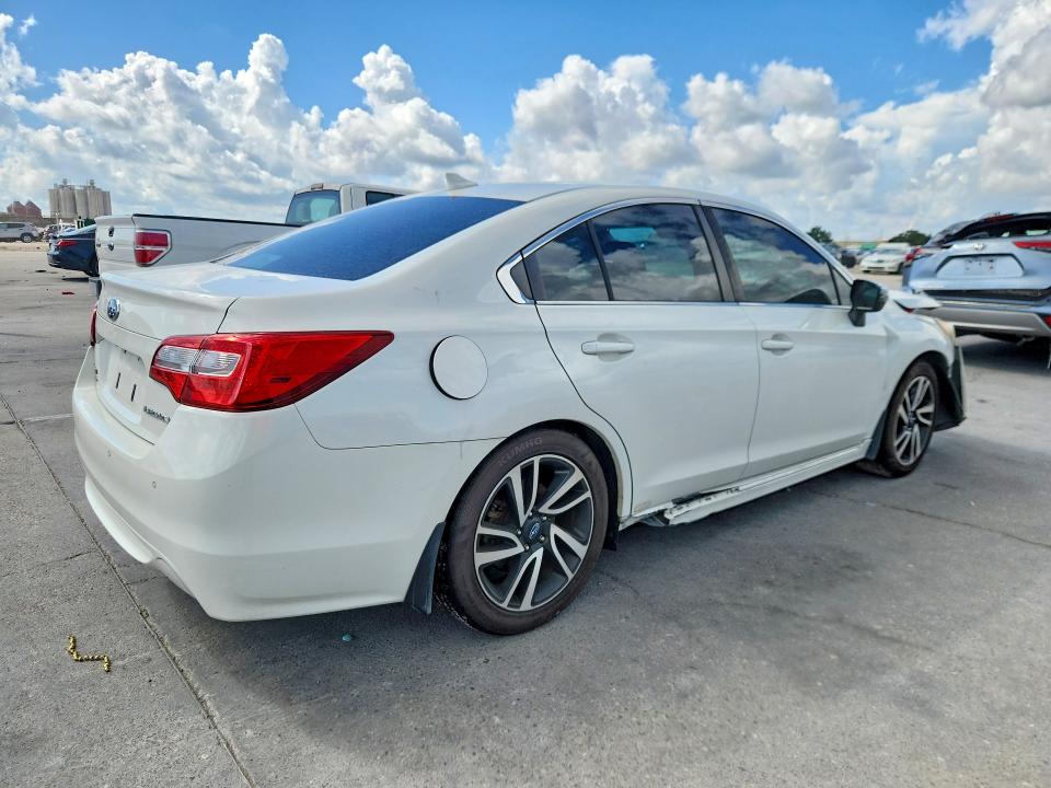 Photo 3 from auction – 2017 SUBARU LEGACY with VIN 4S3BNAS69H3034160