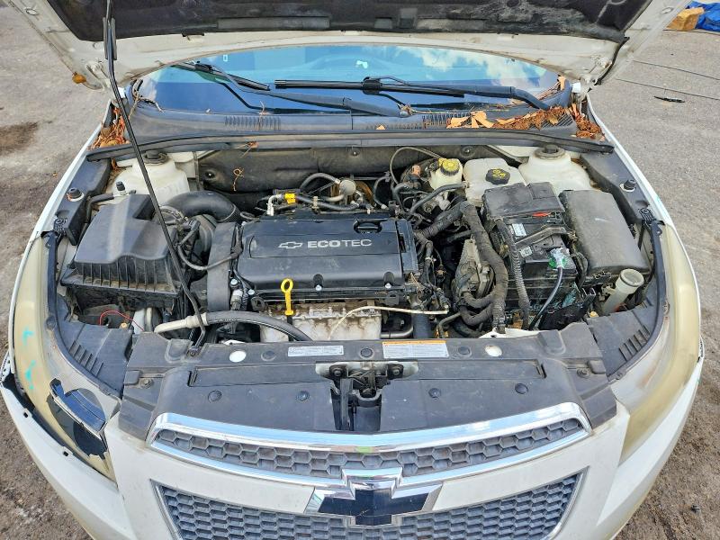 Photo 11 from auction – 2012 CHEVROLET CRUZE with VIN 1G1PC5SH0C7282635
