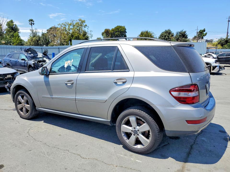 Photo 2 from auction – 2009 MERCEDES-BENZ ML with VIN 4JGBB86E79A457315
