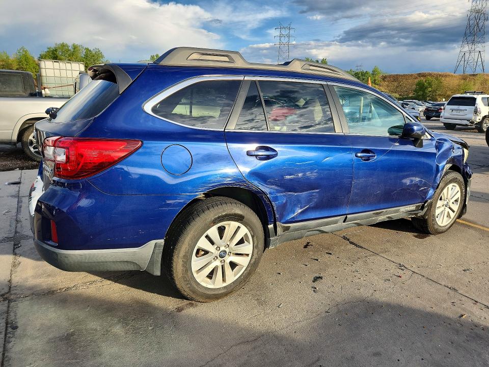 Photo 3 from auction – 2015 SUBARU OUTBACK with VIN 4S4BSADCXF3252614