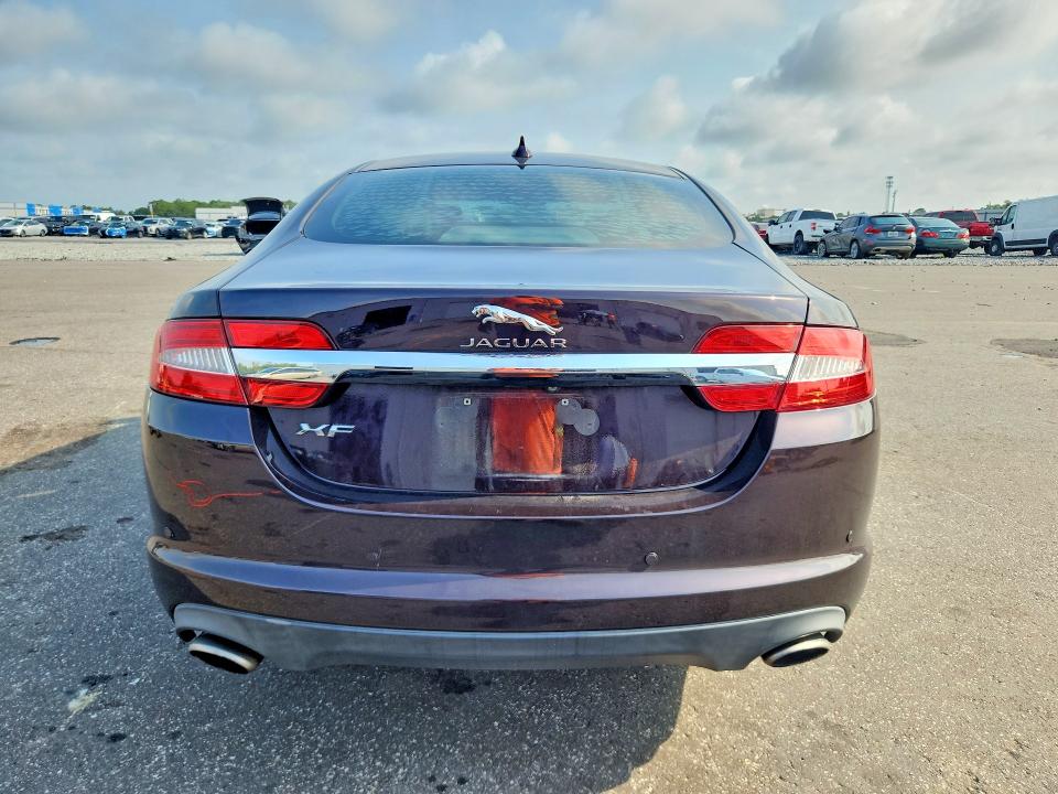 Photo 6 from auction – 2015 JAGUAR XF with VIN SAJWA0FS0FPU46036