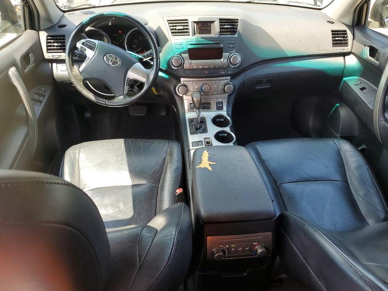 Photo 8 from auction – 2012 TOYOTA HIGHLANDER with VIN 5TDZK3EH1CS064048