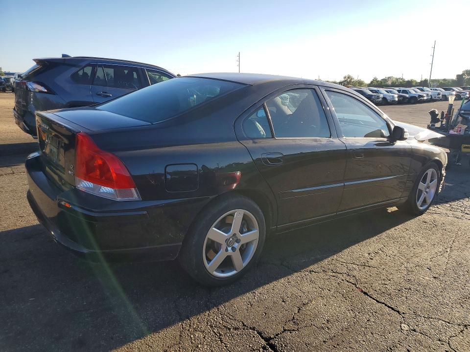 Photo 3 from auction – 2007 VOLVO S60 with VIN YV1RH527X72601254