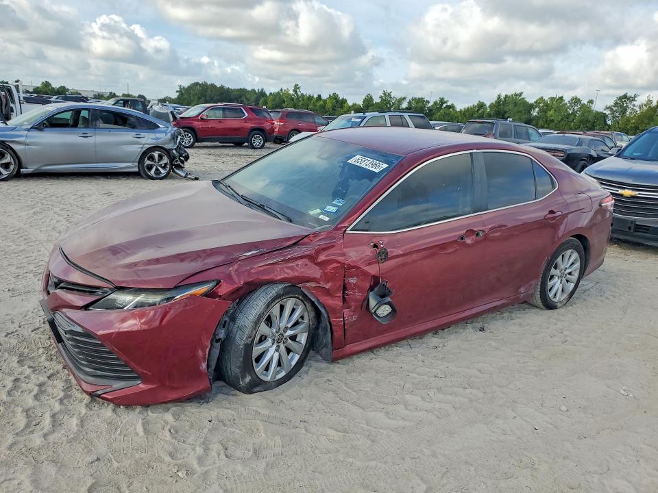Photo 1 from auction – 2020 TOYOTA CAMRY with VIN 4T1C11AKXLU979017