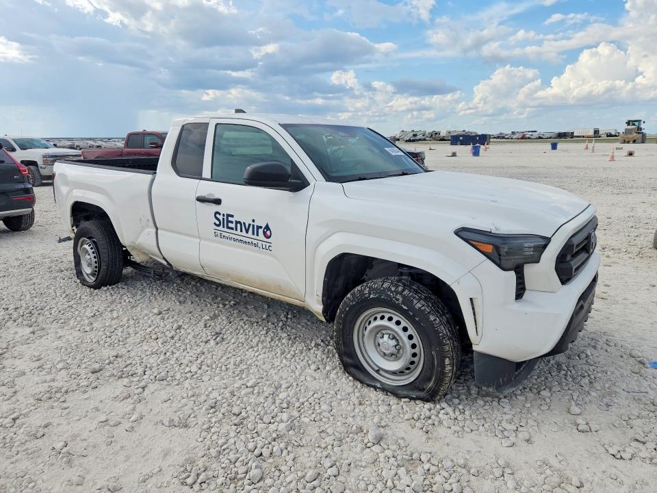 Photo 4 from auction – 2025 TOYOTA TACOMA with VIN 3TYJDAHN8ST019804
