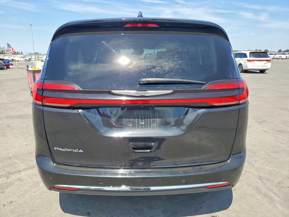 Фото 6 с аукциона – 2023 CHRYSLER PACIFICA с VIN 2C4RC1BG3PR550422