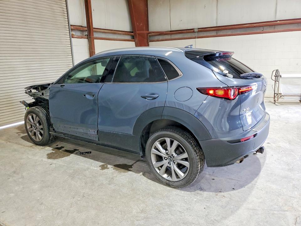 Photo 2 from auction – 2021 MAZDA CX-30 with VIN 3MVDMBDL5MM238613