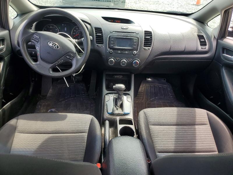 Снимка 8 от търг – 2017 KIA FORTE с VIN 3KPFL4A78HE009813