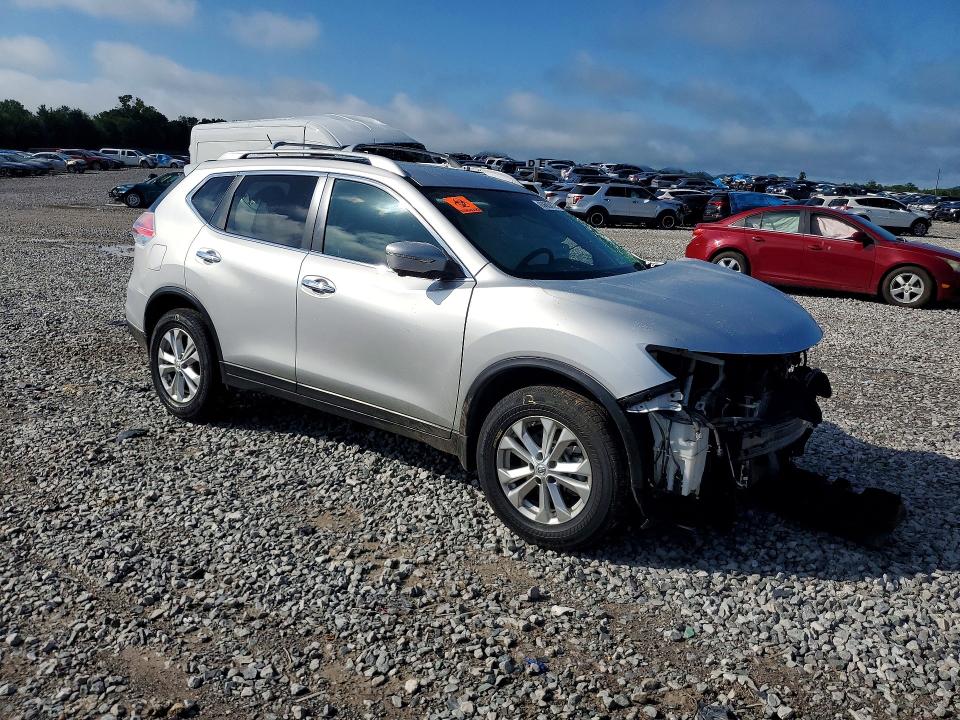 Zdjęcie 4 z aukcji – 2015 NISSAN ROGUE z VIN 5N1AT2ML8FC925527