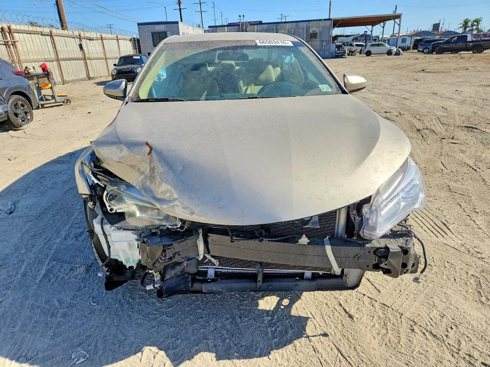 Photo 5 from auction – 2016 TOYOTA CAMRY with VIN 4T4BF1FK8GR580429
