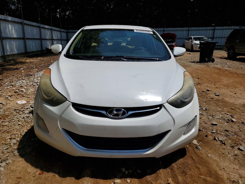 Снимка 5 от търг – 2013 HYUNDAI ELANTRA с VIN 5NPDH4AE1DH151823