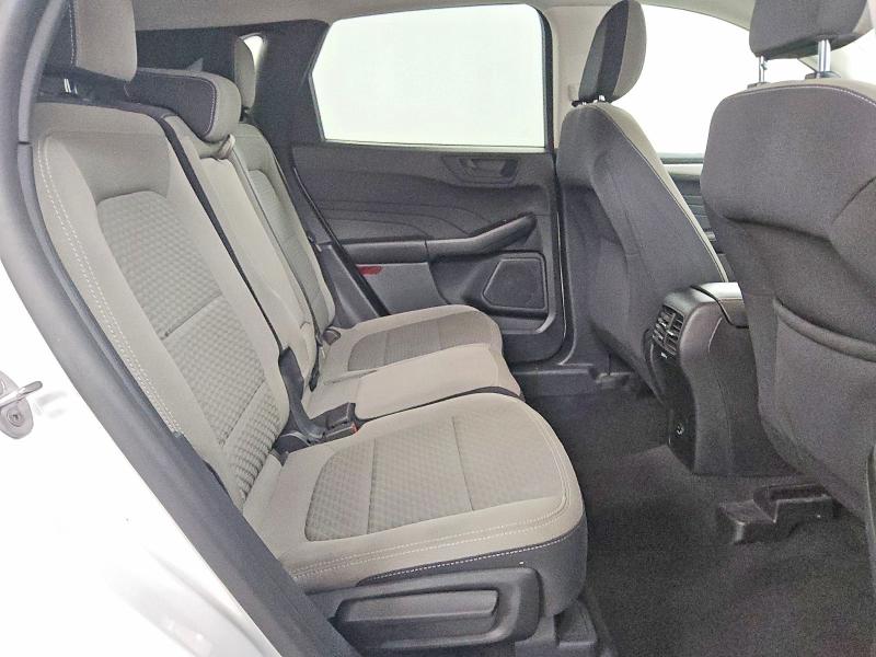 Photo 10 from auction – 2022 FORD ESCAPE with VIN 1FMCU9G60NUA11656