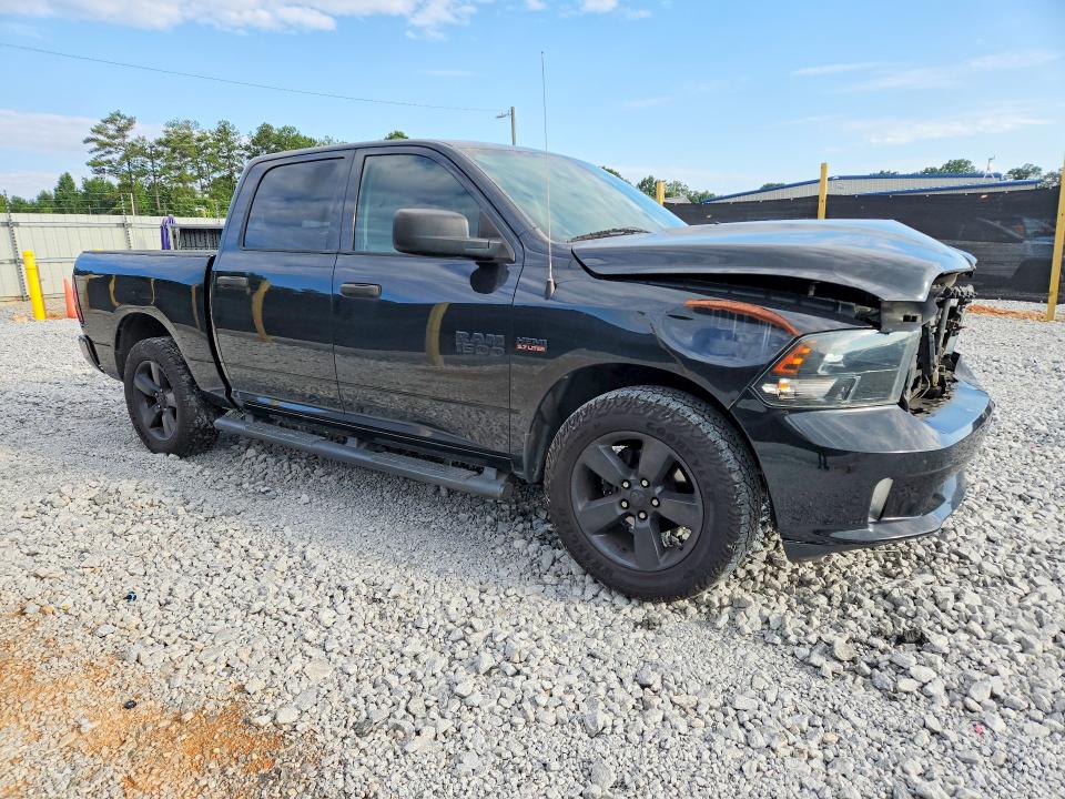 Photo 4 from auction – 2016 RAM 1500 with VIN 1C6RR6KT1GS298197