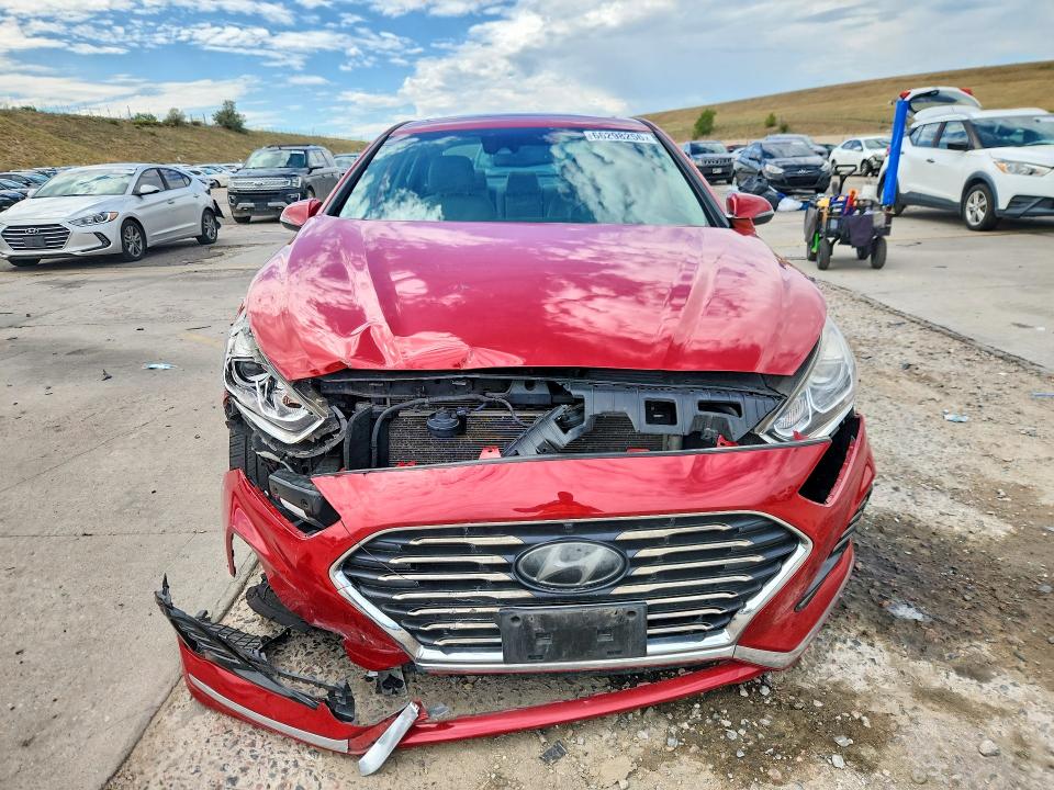 Photo 5 from auction – 2018 HYUNDAI SONATA with VIN 5NPE34AF4JH665222