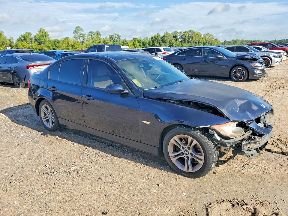 Photo 4 from auction – 2008 BMW 328 with VIN WBAVA37538NL17983