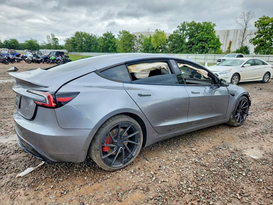 Photo 3 from auction – 2025 TESLA MODEL 3 with VIN 5YJ3E1ET2SF035960
