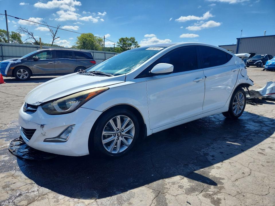 2016 HYUNDAI ELANTRA - Търг №65289156