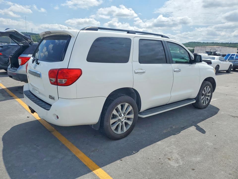 Photo 3 from auction – 2016 TOYOTA SEQUOIA with VIN 5TDKY5G13GS064120