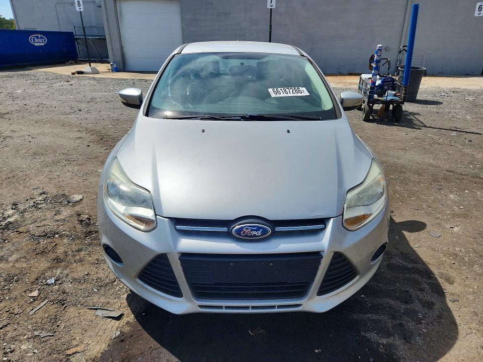 Photo 5 from auction – 2014 FORD FOCUS with VIN 1FADP3F27EL438467