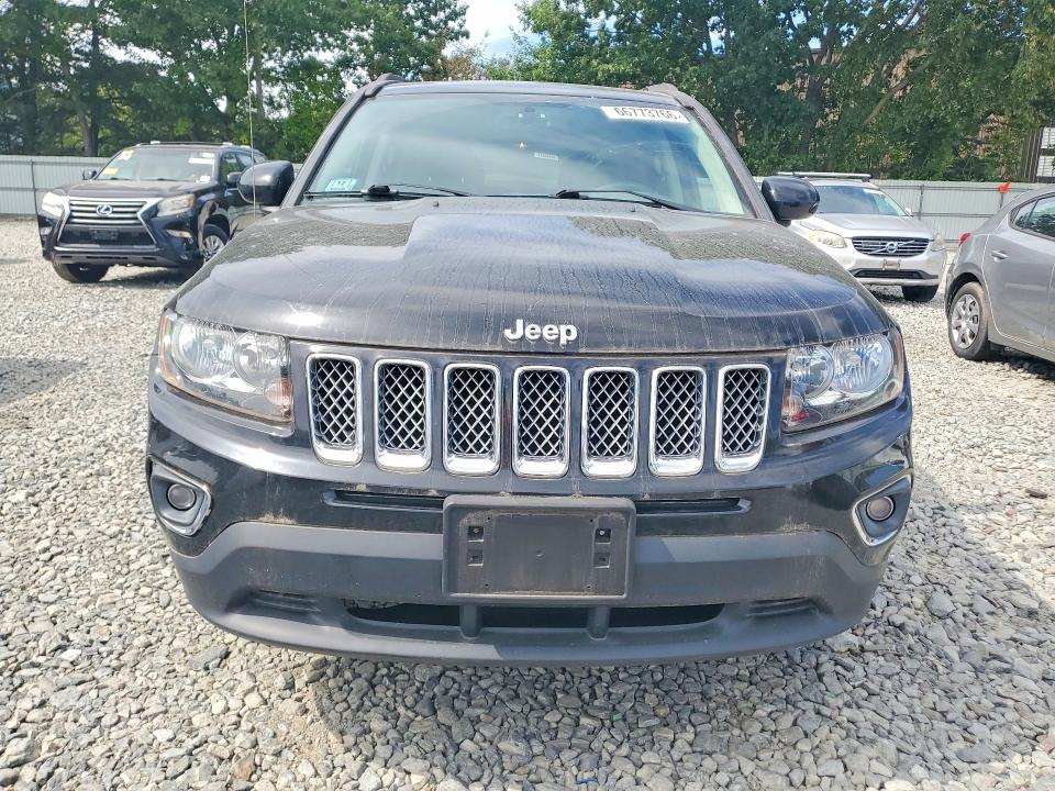 Photo 5 from auction – 2016 JEEP COMPASS with VIN 1C4NJDEB7GD784085