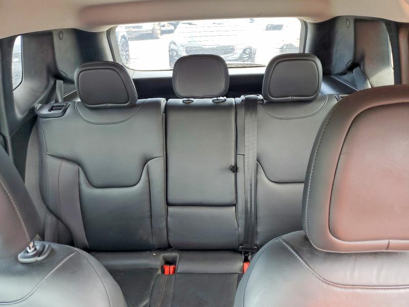 Photo 10 from auction – 2017 JEEP RENEGADE with VIN ZACCJBCB3HPG42351