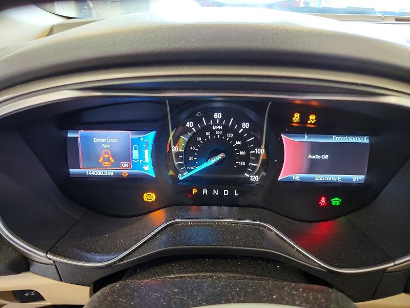 Photo 9 from auction – 2016 FORD FUSION with VIN 3FA6P0LU7GR368728