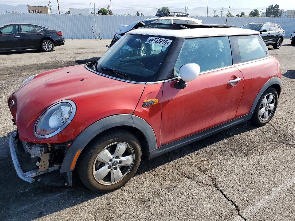 MINI COOPER 2015 with VIN WMWXM5C58FT942745 - Photo from auction