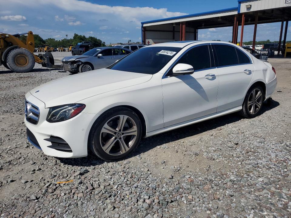 MERCEDES-BENZ E 2019 with VIN WDDZF4JB9KA490518 - Photo from auction