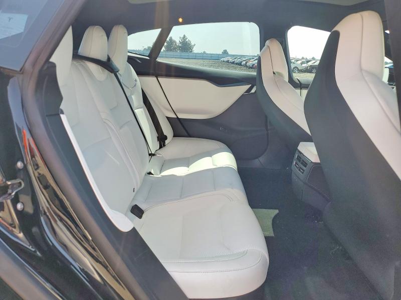 Photo 10 from auction – 2018 TESLA MODEL S with VIN 5YJSA1E43JF295444