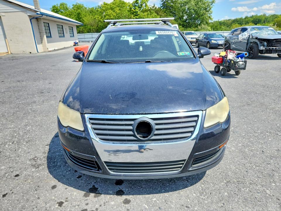 Photo 5 from auction – 2009 VOLKSWAGEN PASSAT with VIN WVWXK73C99E069549