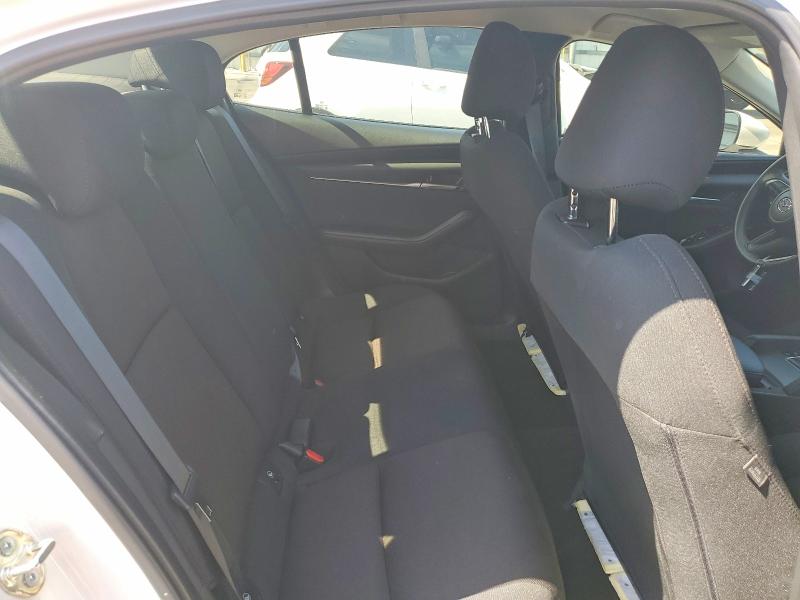 Photo 10 from auction – 2024 MAZDA 3 with VIN 3MZBPAAM8RM431088