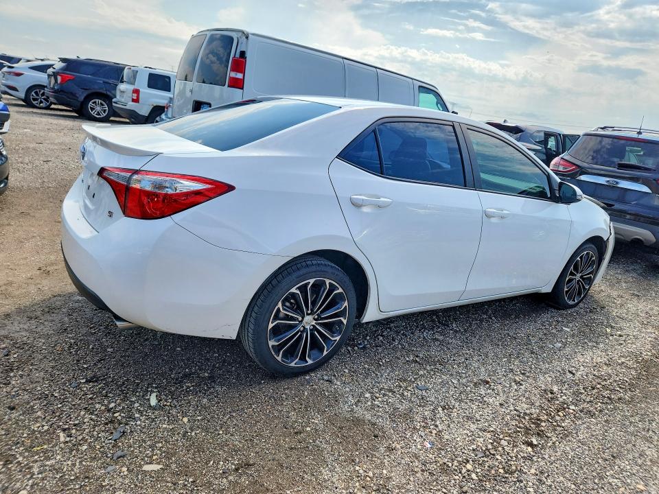 Photo 3 from auction – 2016 TOYOTA COROLLA with VIN 2T1BURHE8GC570099