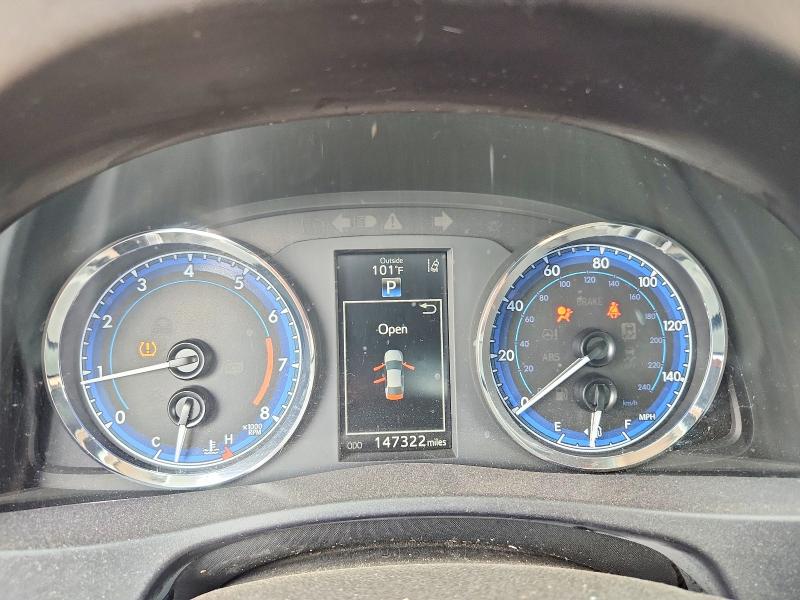 Photo 9 from auction – 2017 TOYOTA COROLLA with VIN 5YFBURHE2HP689526