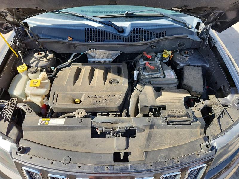Снимка 12 от търг – 2015 JEEP COMPASS с VIN 1C4NJDEB7FD162715