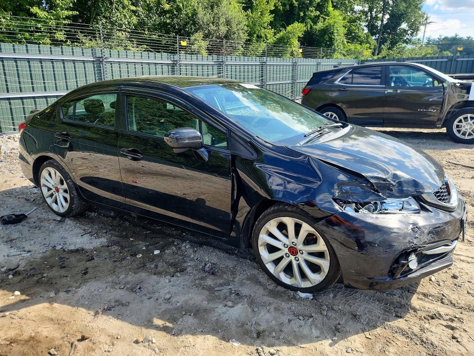 Photo 4 from auction – 2015 HONDA CIVIC with VIN 19XFB2F83FE224652