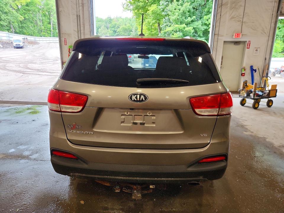 Photo 6 from auction – 2017 KIA SORENTO with VIN 5XYPGDA59HG188096