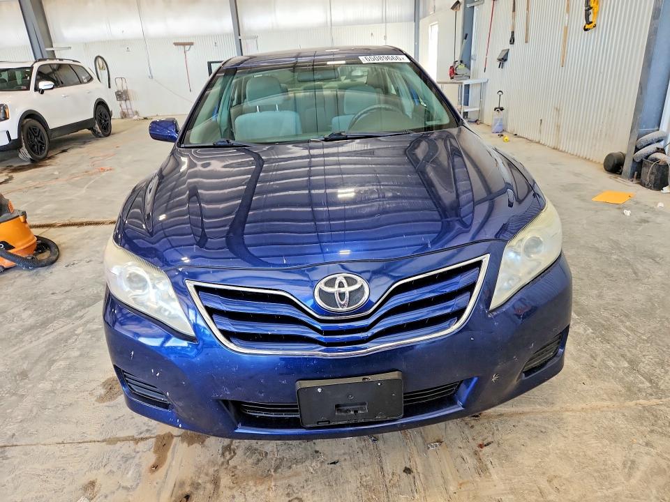Photo 5 from auction – 2010 TOYOTA CAMRY with VIN 4T4BF3EK6AR045006