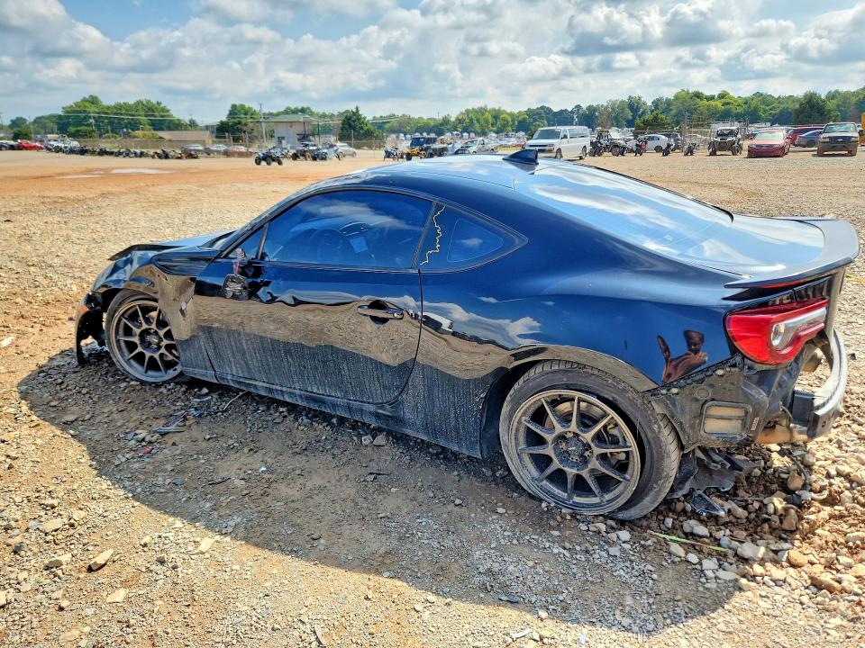 Foto 2 de la subasta – 2017 TOYOTA 86 con VIN JF1ZNAA13H9702624