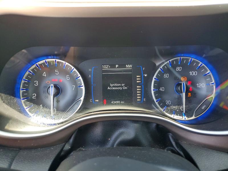 Photo 9 from auction – 2018 CHRYSLER PACIFICA with VIN 2C4RC1BG1JR157963