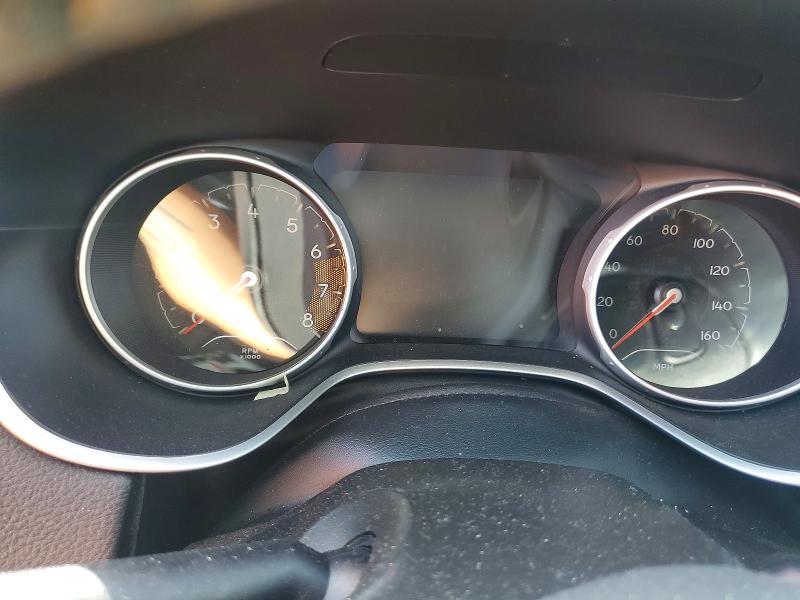 Photo 9 from auction – 2018 JEEP COMPASS with VIN 3C4NJDCB9JT231555