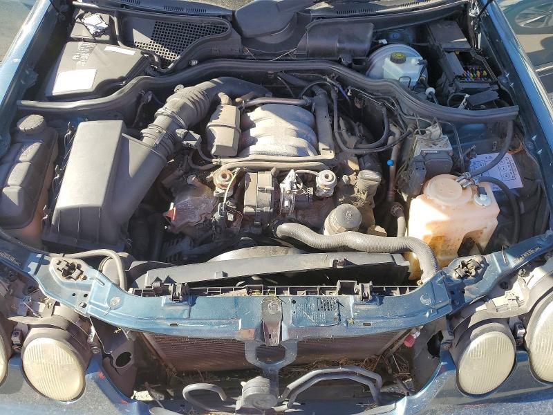 Photo 11 from auction – 2000 MERCEDES-BENZ E with VIN WDBJF65J8YB161296