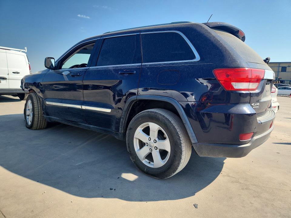 Photo 2 from auction – 2012 JEEP GRAND CHEROKEE with VIN 1C4RJFAG2CC255190