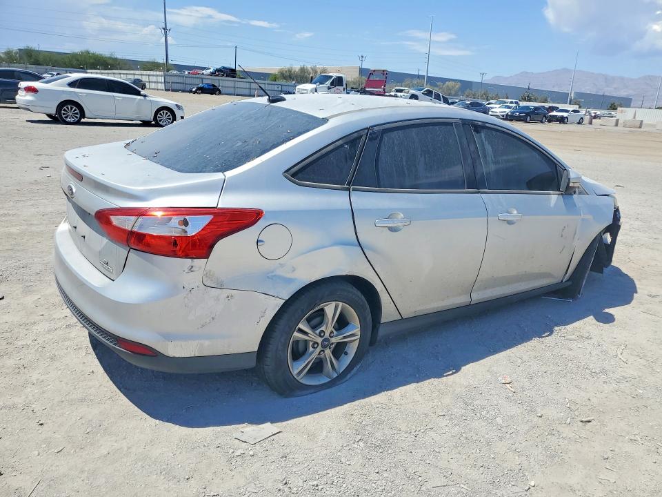 Photo 3 from auction – 2013 FORD FOCUS with VIN 1FADP3F29DL204796