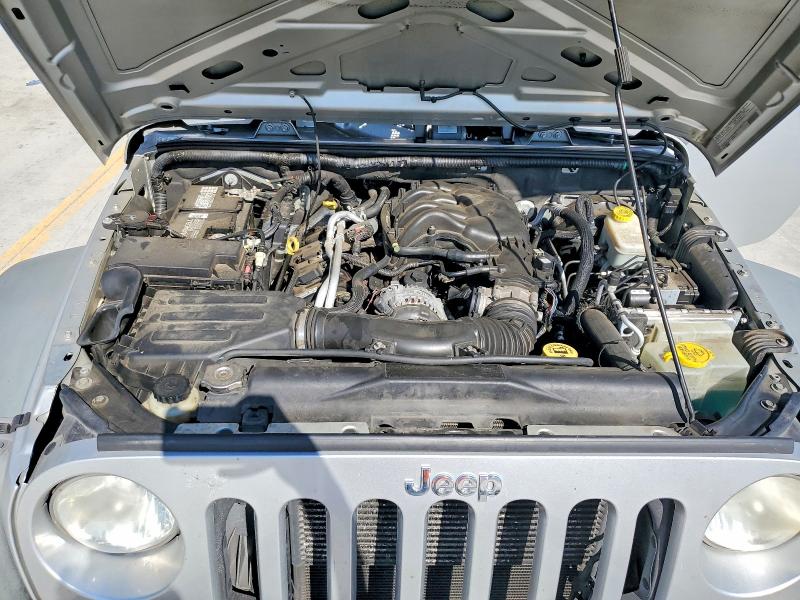 Снимка 12 от търг – 2012 JEEP WRANGLER UNLIMITED с VIN 1C4BJWDG9CL151194