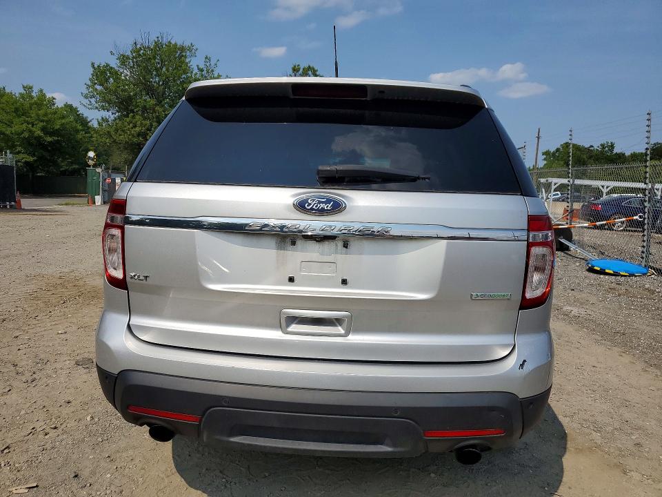 Photo 6 from auction – 2012 FORD EXPLORER with VIN 1FMHK7D94CGA00931