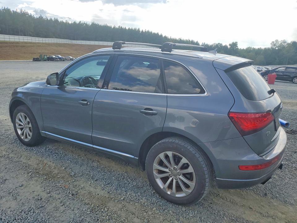 Photo 2 from auction – 2017 AUDI Q5 with VIN WA1C2AFP7HA067521