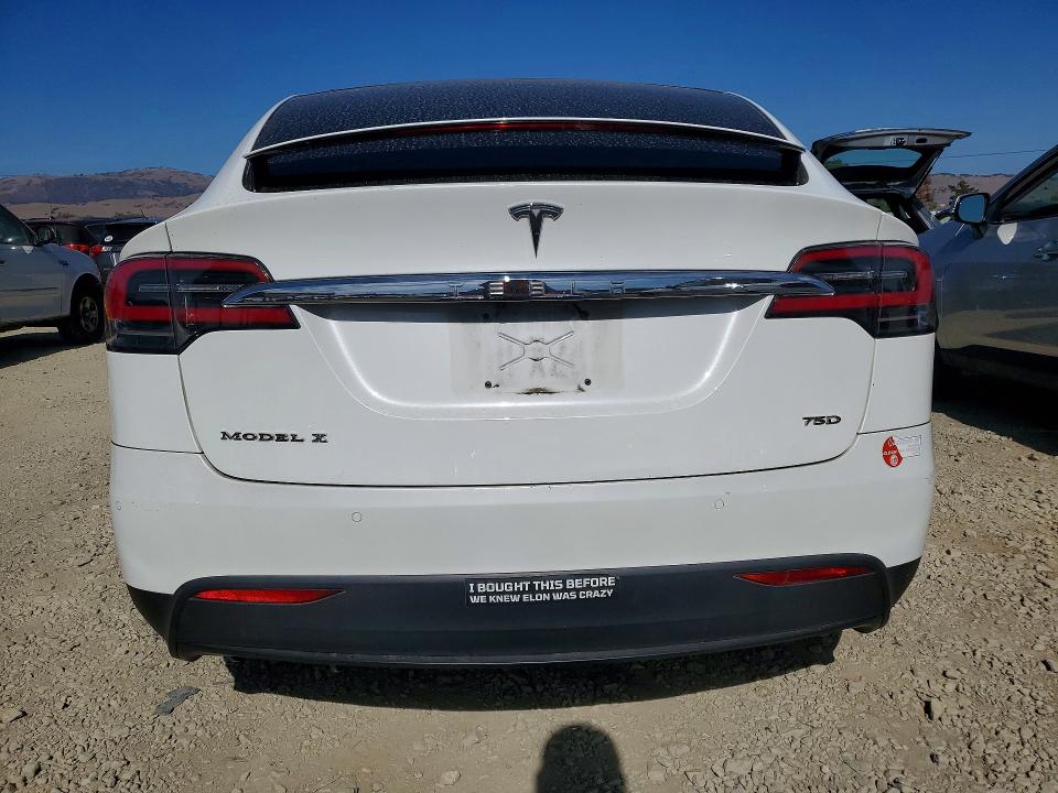 Photo 6 from auction – 2016 TESLA MODEL X with VIN 5YJXCBE21GF033662
